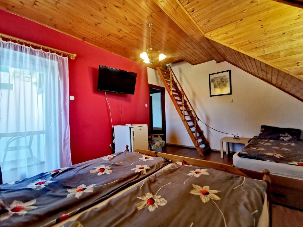 פוניארצוושהג' Dolce Villa Balaton מראה חיצוני תמונה