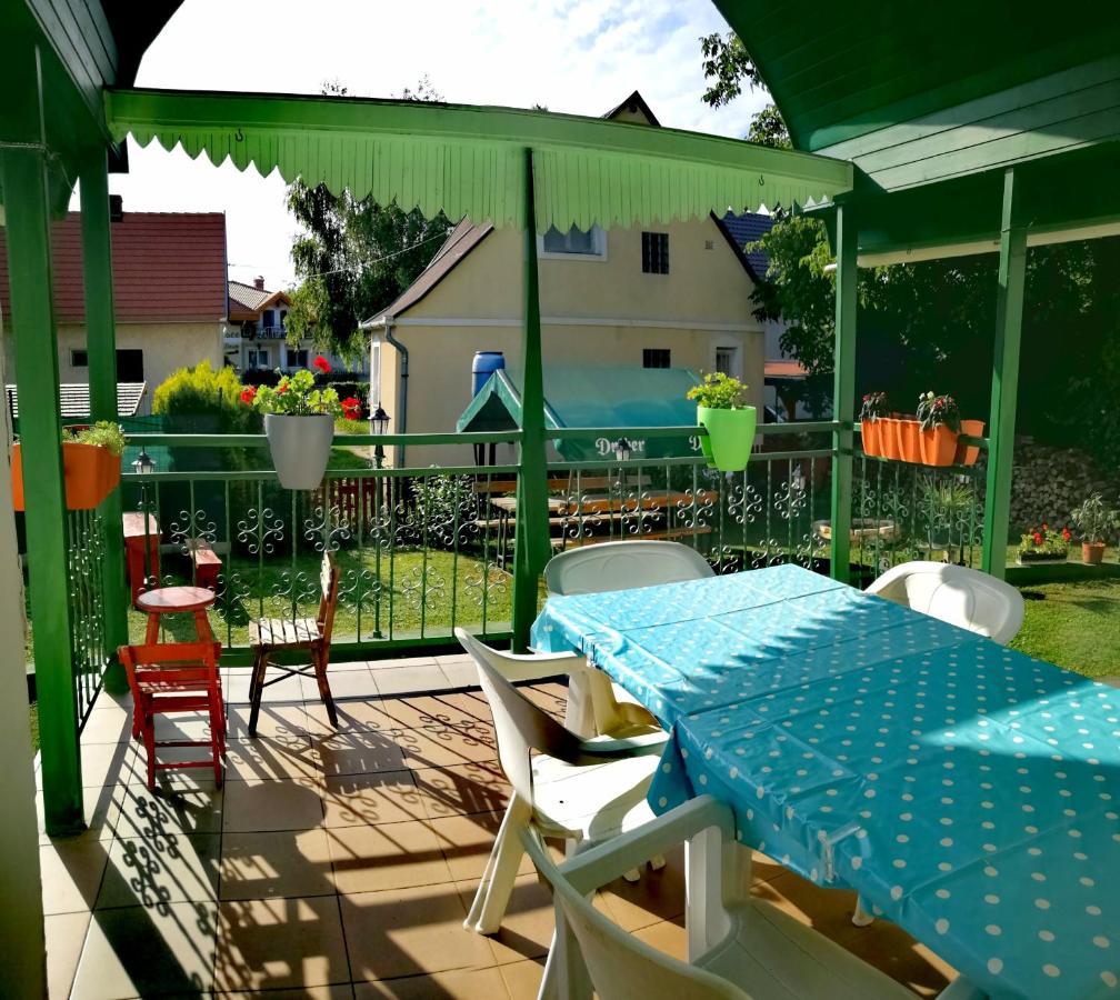 פוניארצוושהג' Dolce Villa Balaton מראה חיצוני תמונה