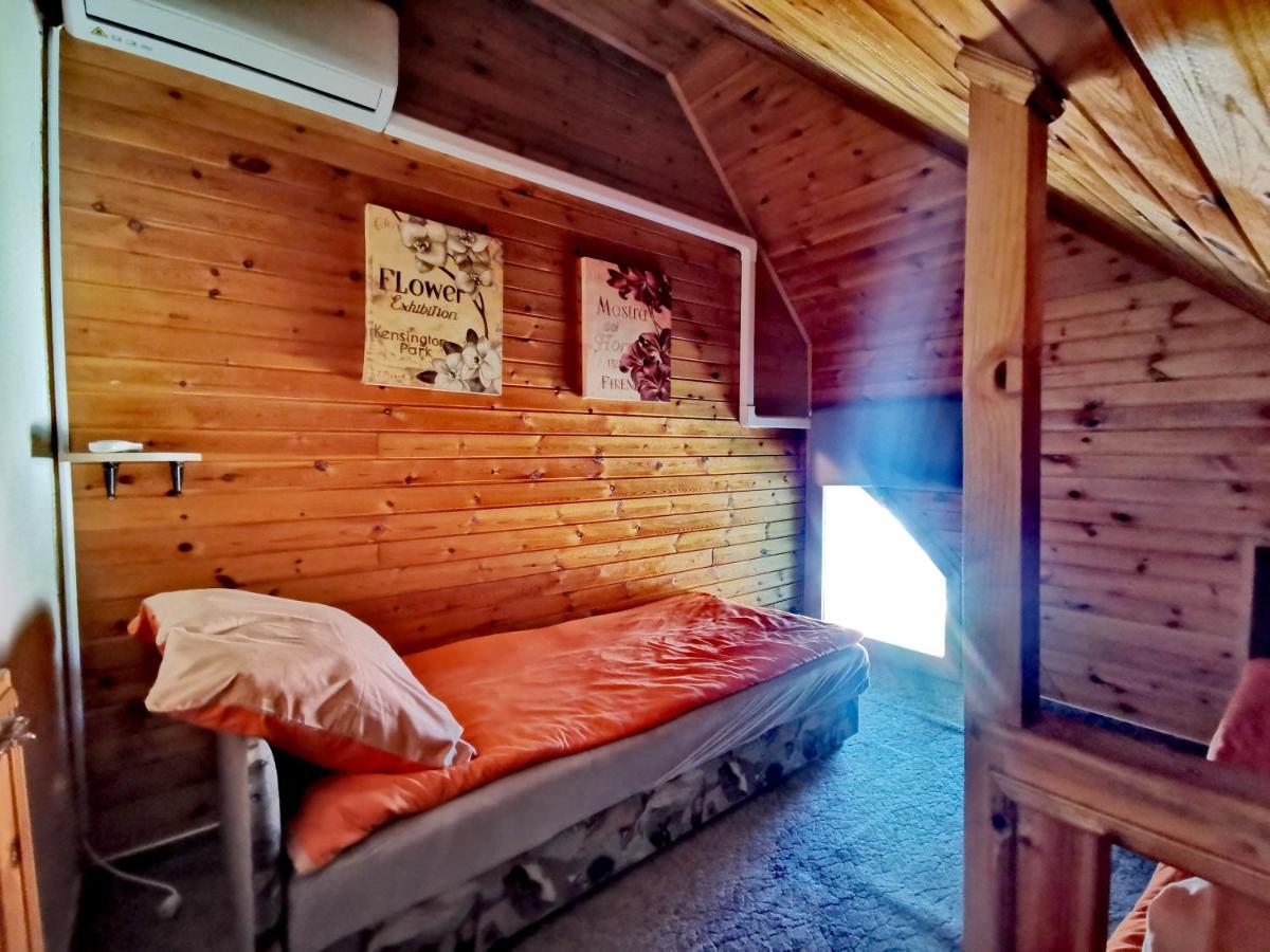 פוניארצוושהג' Dolce Villa Balaton מראה חיצוני תמונה