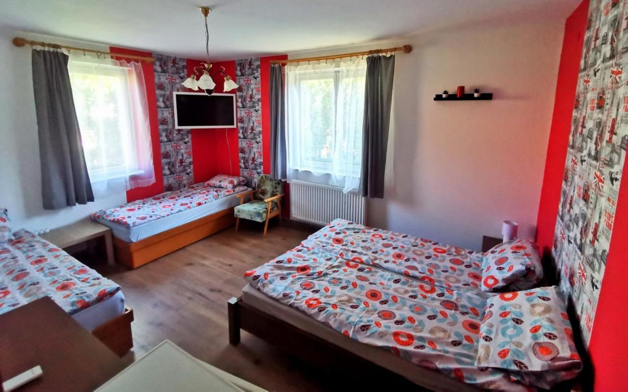 פוניארצוושהג' Dolce Villa Balaton מראה חיצוני תמונה